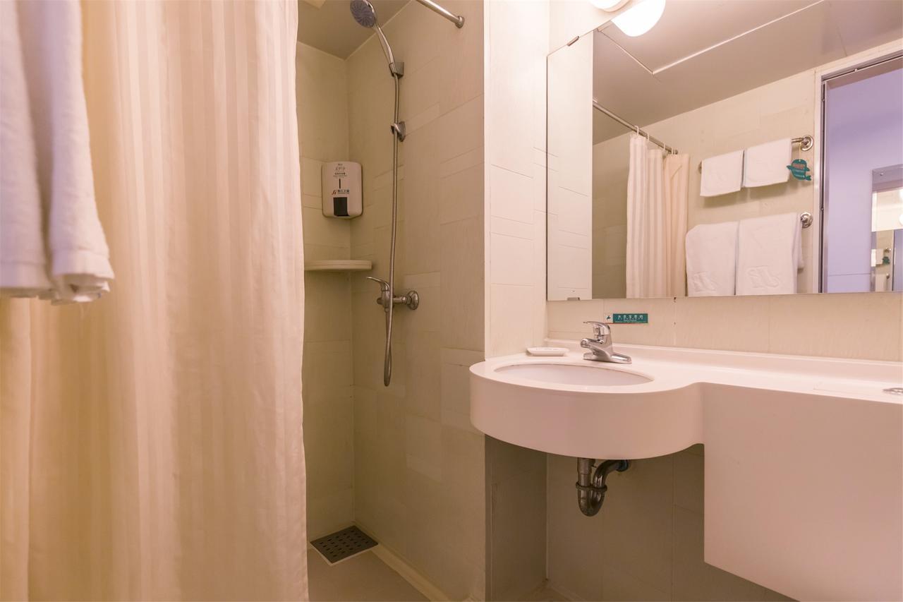 Jinjiang Inn Wanda Plaza Hotel Taiyuan Street Shenyang Exteriör bild